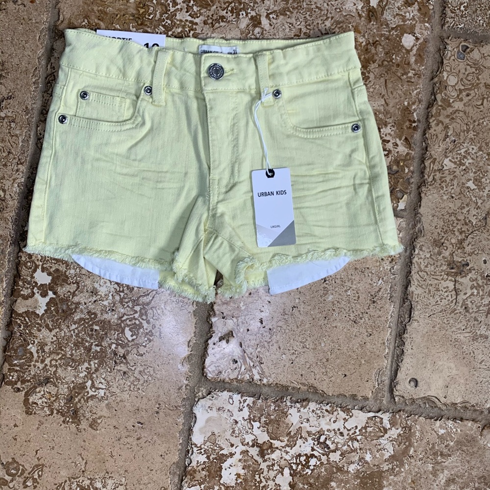 Pastel yellow shorts BNWT